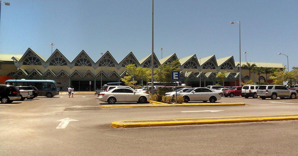 Аэропорт Самана: Эль Катей