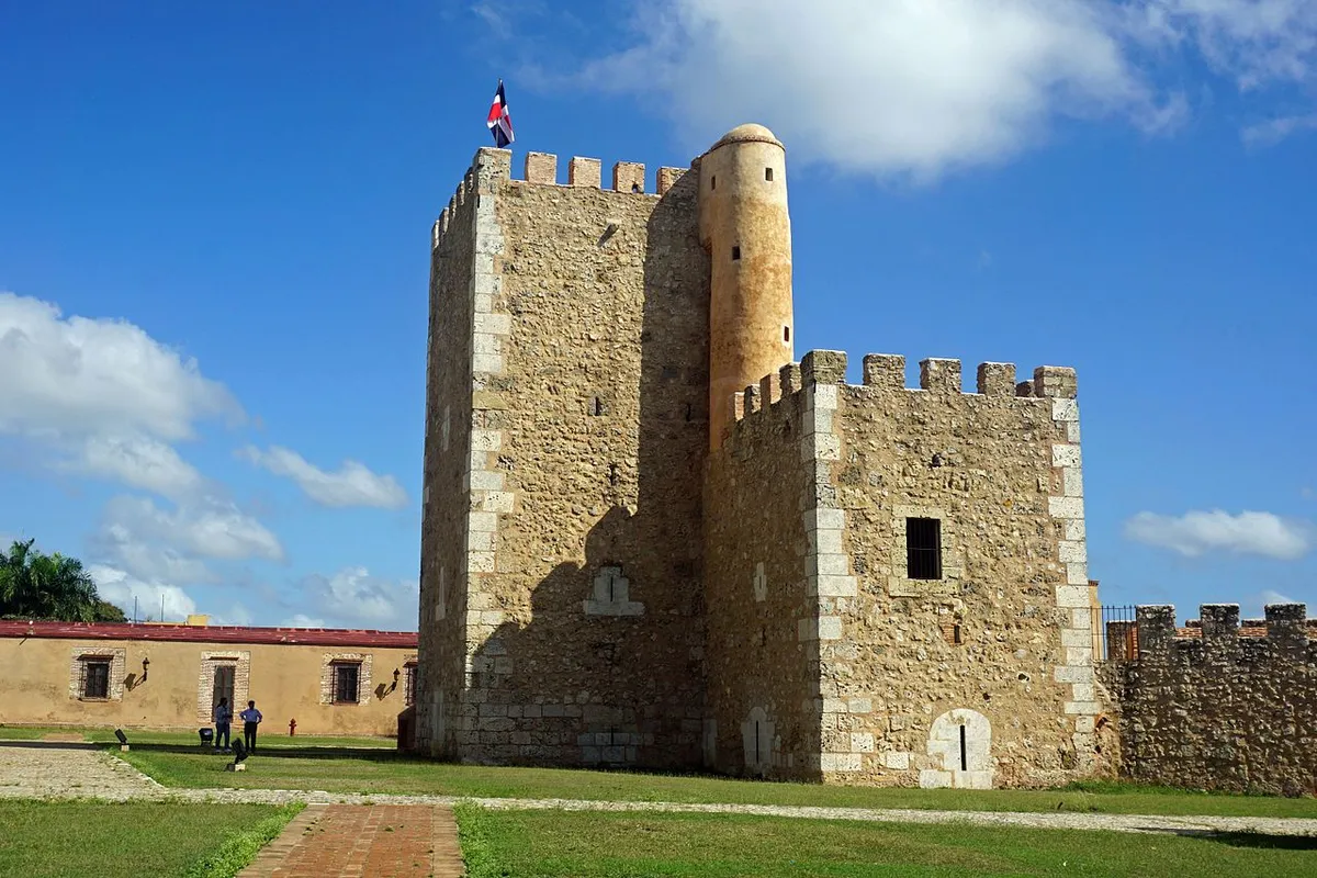 Замок Озама